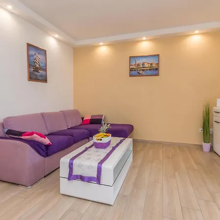 Zadar 37 Holiday home Kakma