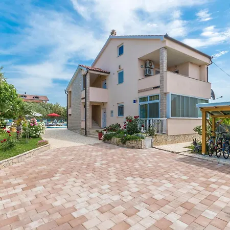 Holiday home Zadar 37