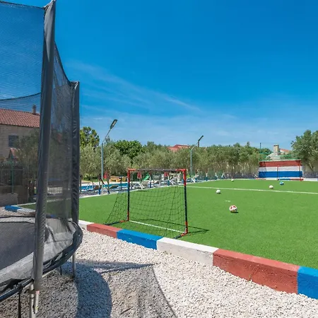 Ferienhaus Zadar 37 *
